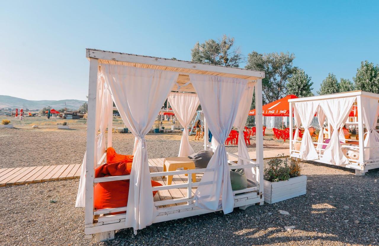 Laguna Beach Club Bazaleti Lake Dushet'i المظهر الخارجي الصورة